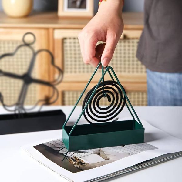 Pack Of 3 – Simple Triangle-shaped Iron Mosquito Coil Holder Creative Hanging Or Standing Incense Burner (random Color)